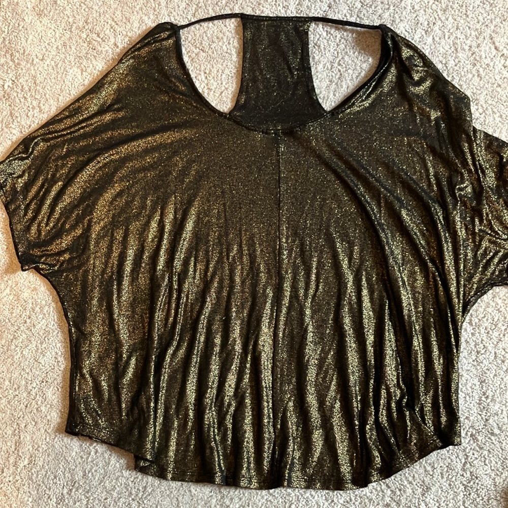 Juicy Couture Large Gold & Black Metallic Short sleeve top - Picture 3 of 3